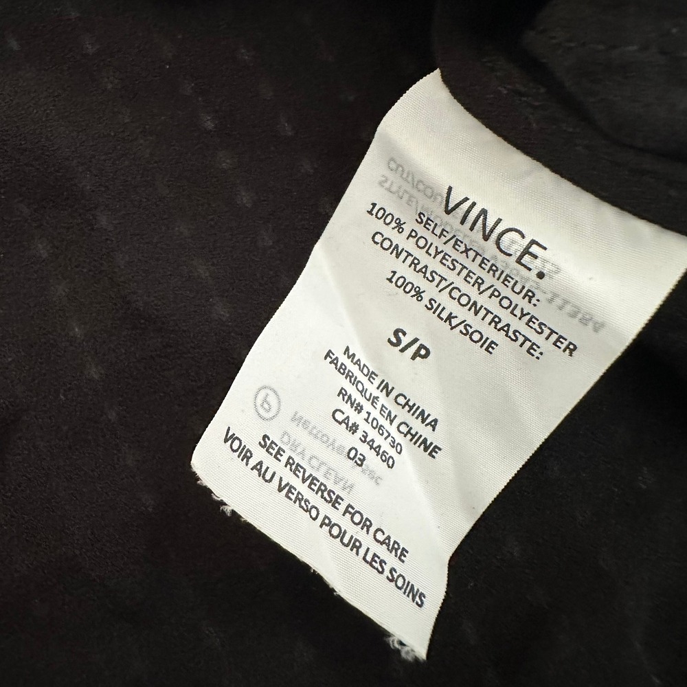 Vince Womens Minimalist Textured Silk Blend Top Size S Quiet Luxury Edgy Modern - Picture 4 of 8